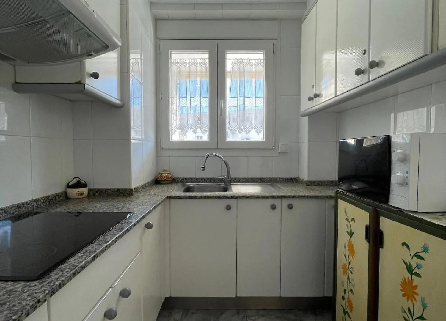Alexis Basic Apartment Salou