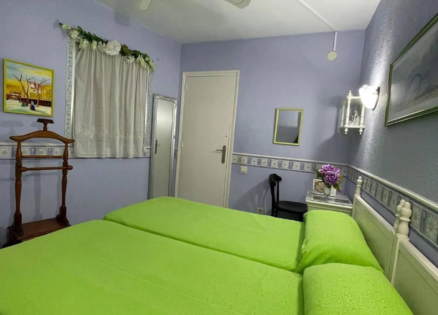 Alexis Basic Apartment Salou