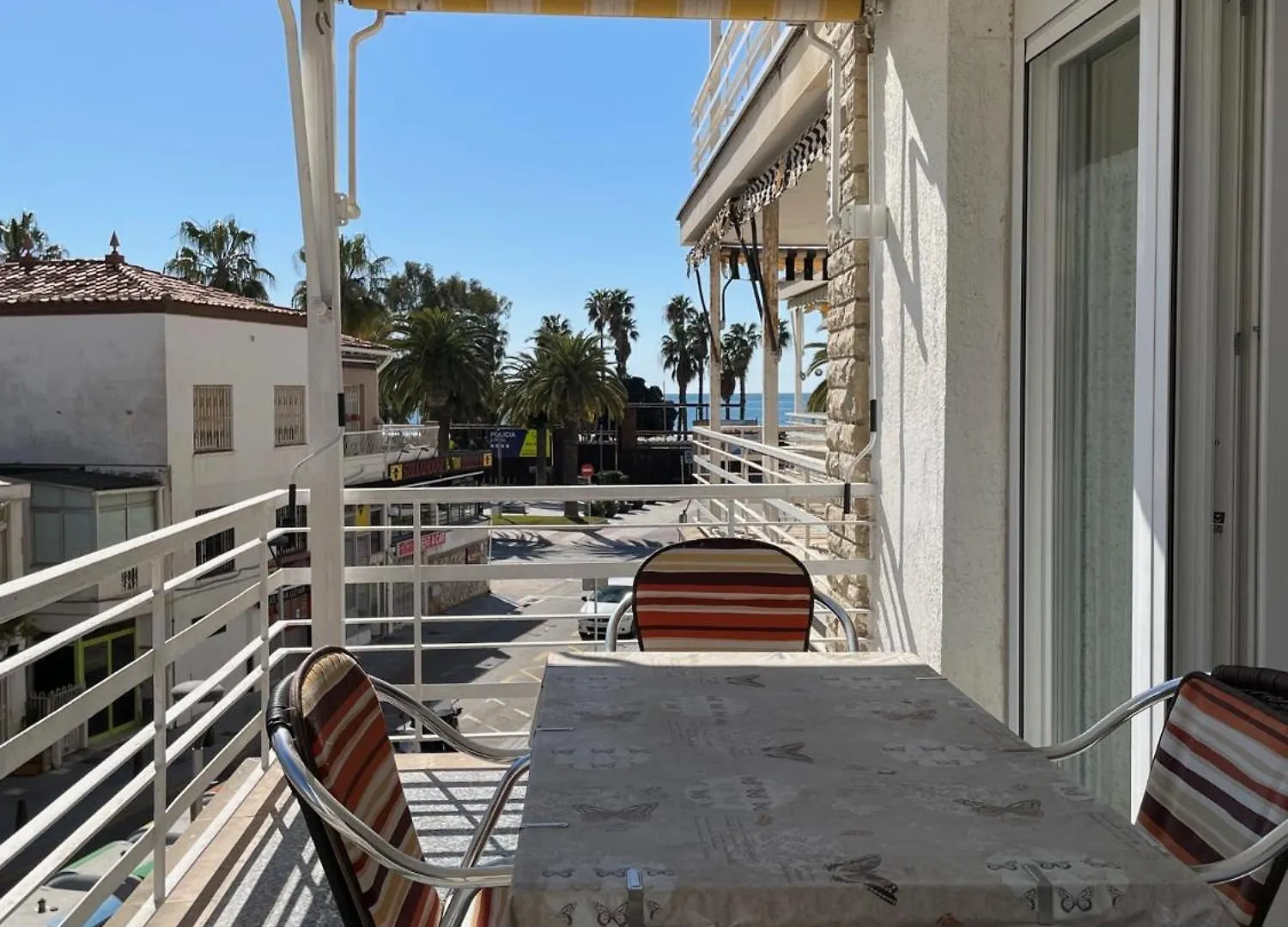 Alexis Basic Apartment Salou