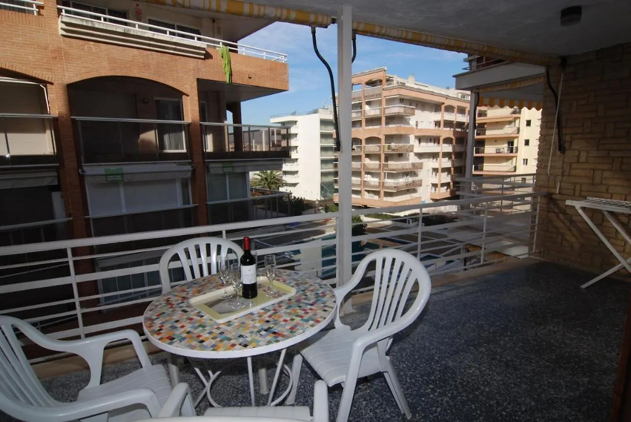 Alexis Basic Apartment Salou